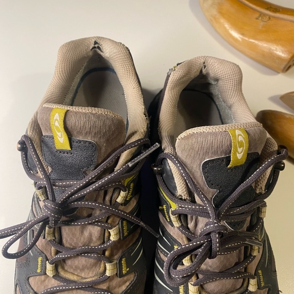 Women's Salomon Contagrip Gore-Tex Athletic Hiking Shoes Brown & Black Size 8 - Picture 8 of 9